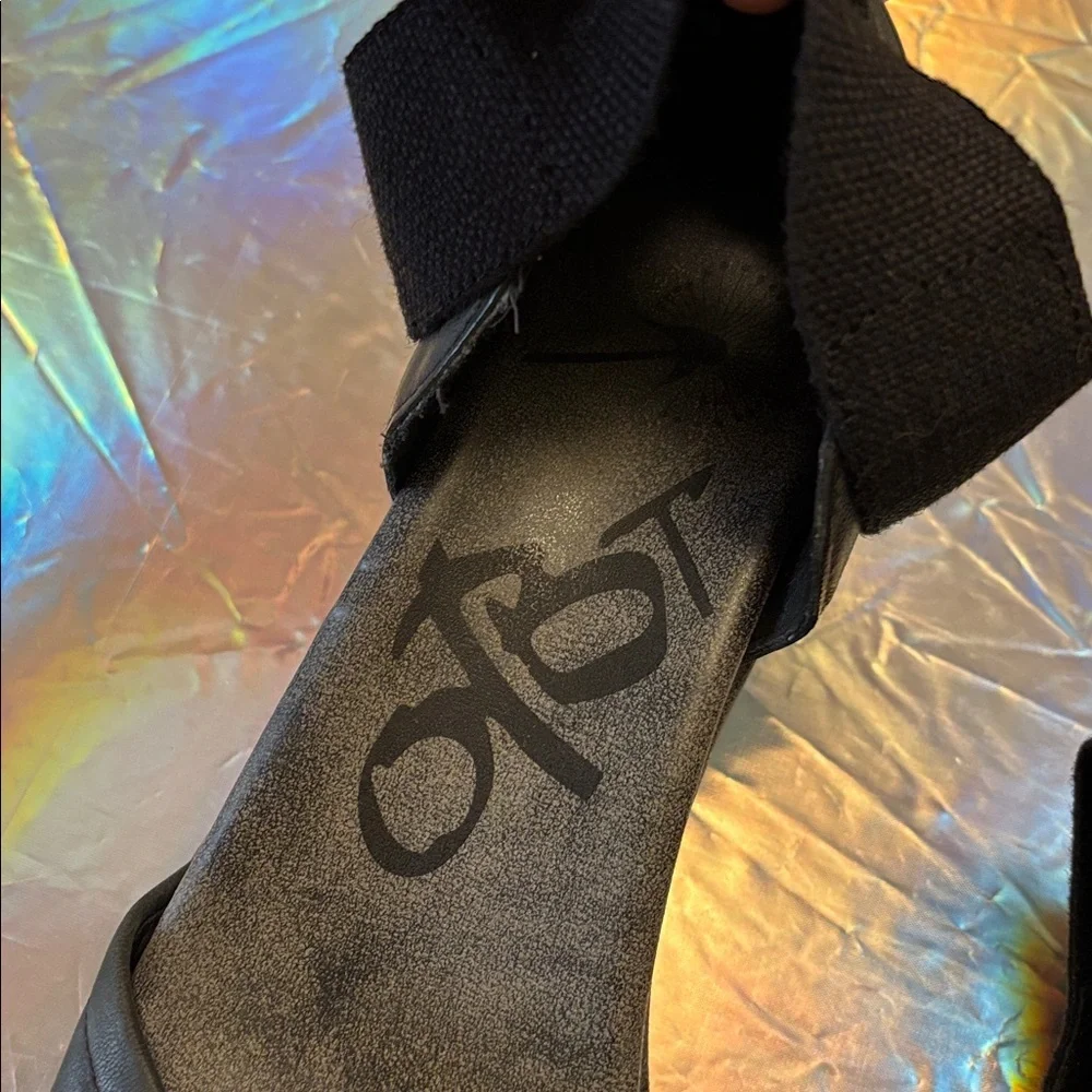Otbt Women's Dark Gray Closed Toe Wedge Shoes